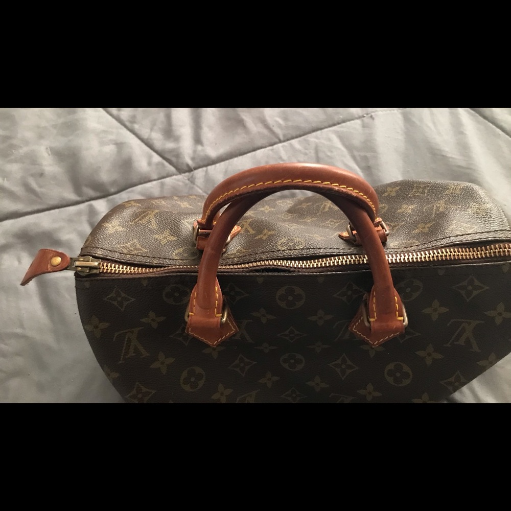 Louis Vuitton speedy 30